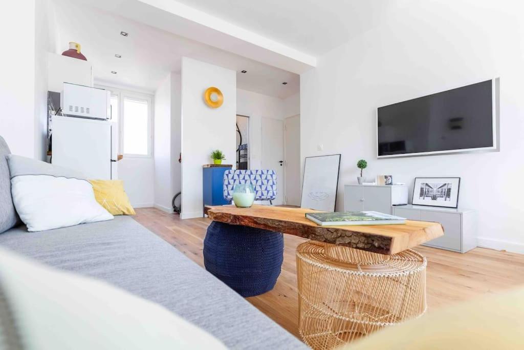 Le Lulli - Un T2 Moderne Et Epure Apartment มาร์กเซย ภายนอก รูปภาพ